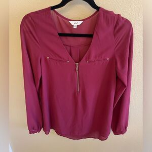 Beautiful maroon blouse with gold accents sz S EUC
